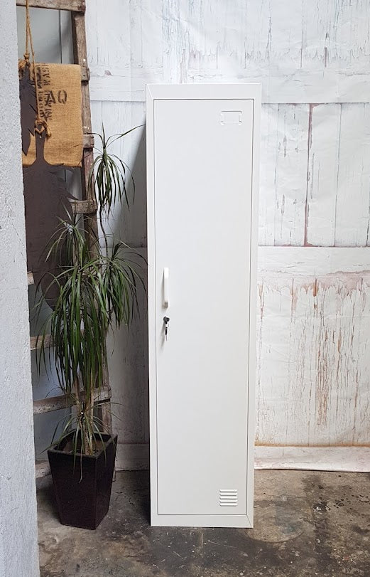*CLEARANCE* White Single Door Locker