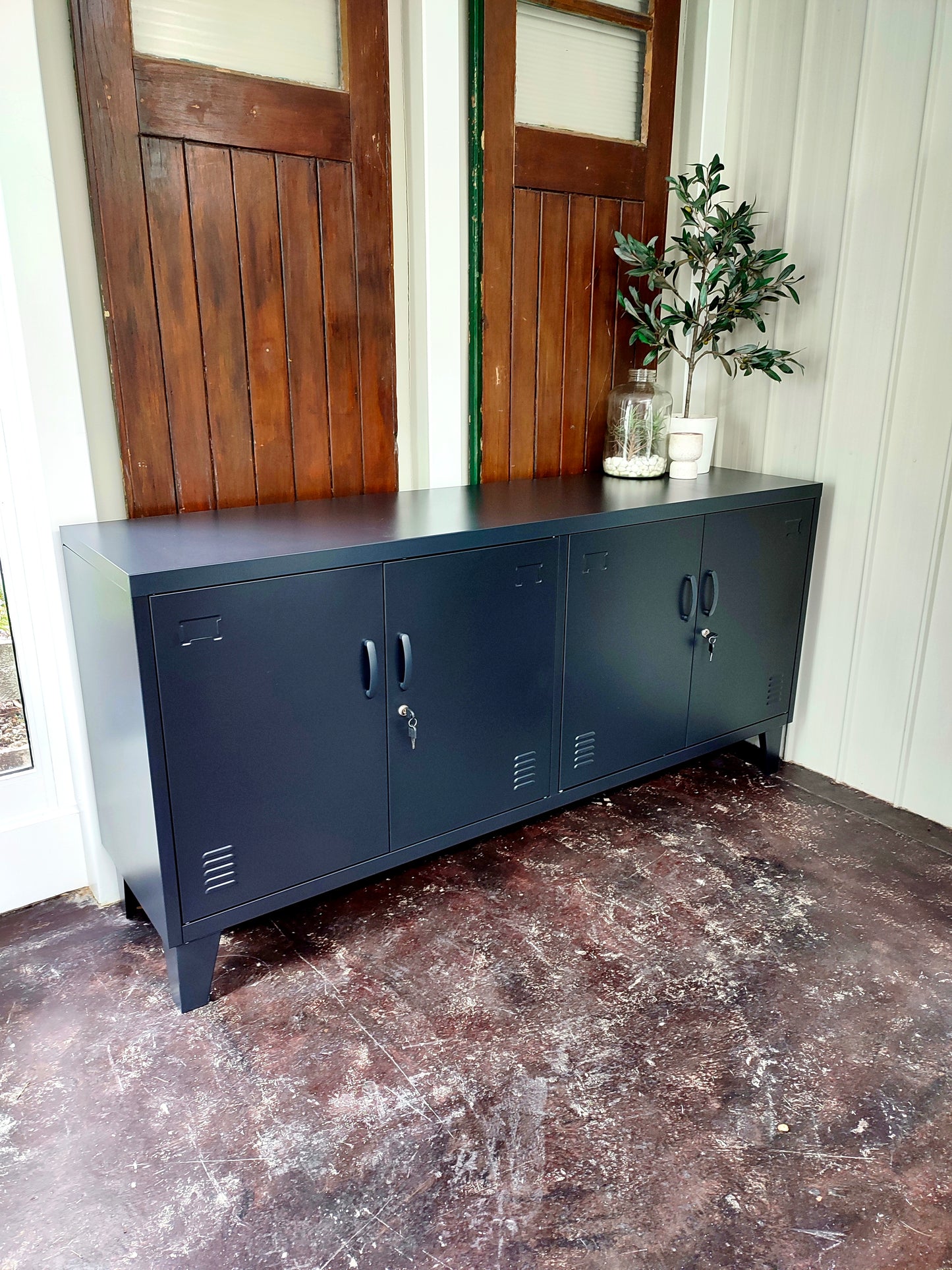 Black Versatile Locker-seconds