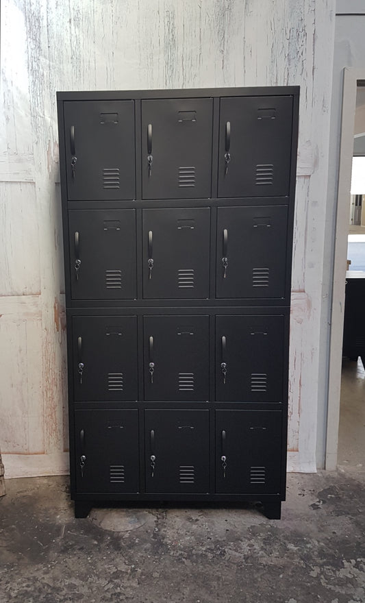 Black 12 Door Locker