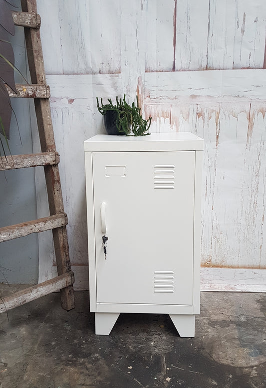 Right open White Mini Locker