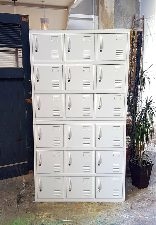 White 18 Door Locker
