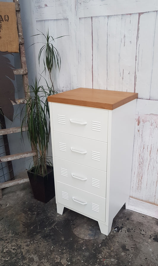 White 4 Drawers - Oak top