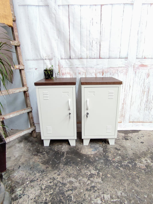 White Mini Locker-Dark Oak top(pair)