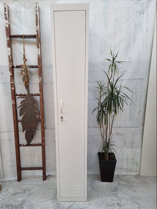 Skinny White 1 Door Locker