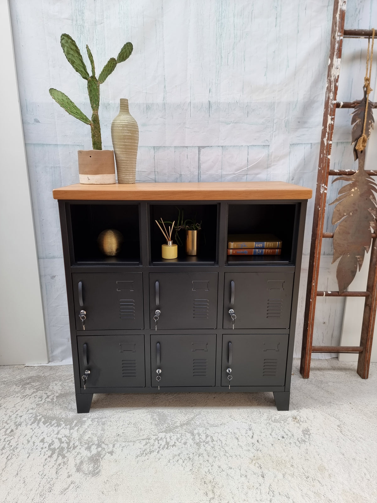 Black 9 Door locker cabinet with Rimu top open shelving top