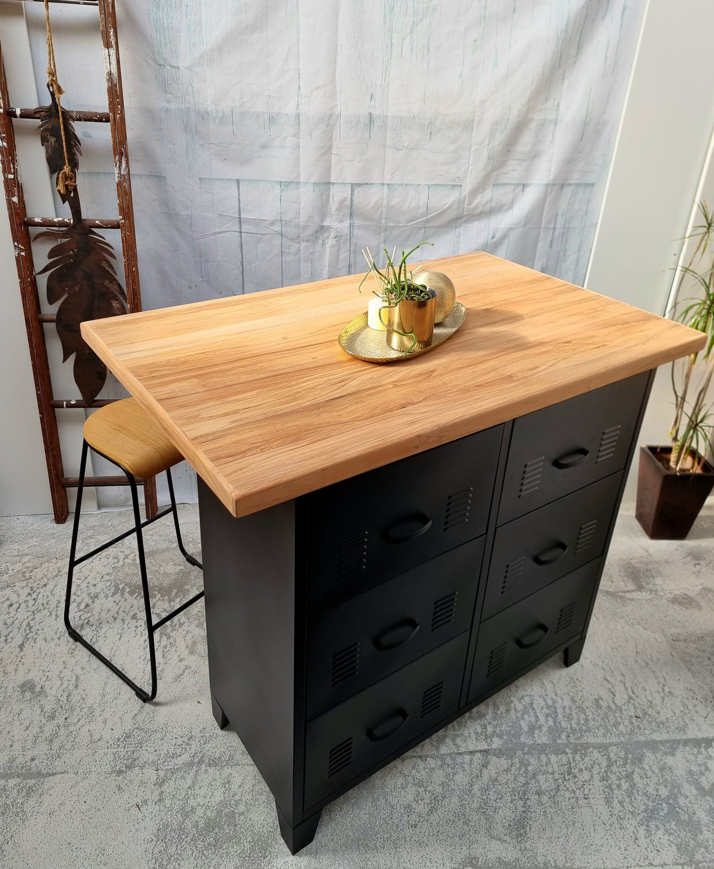Black 6 Drawer with Rimu Island top