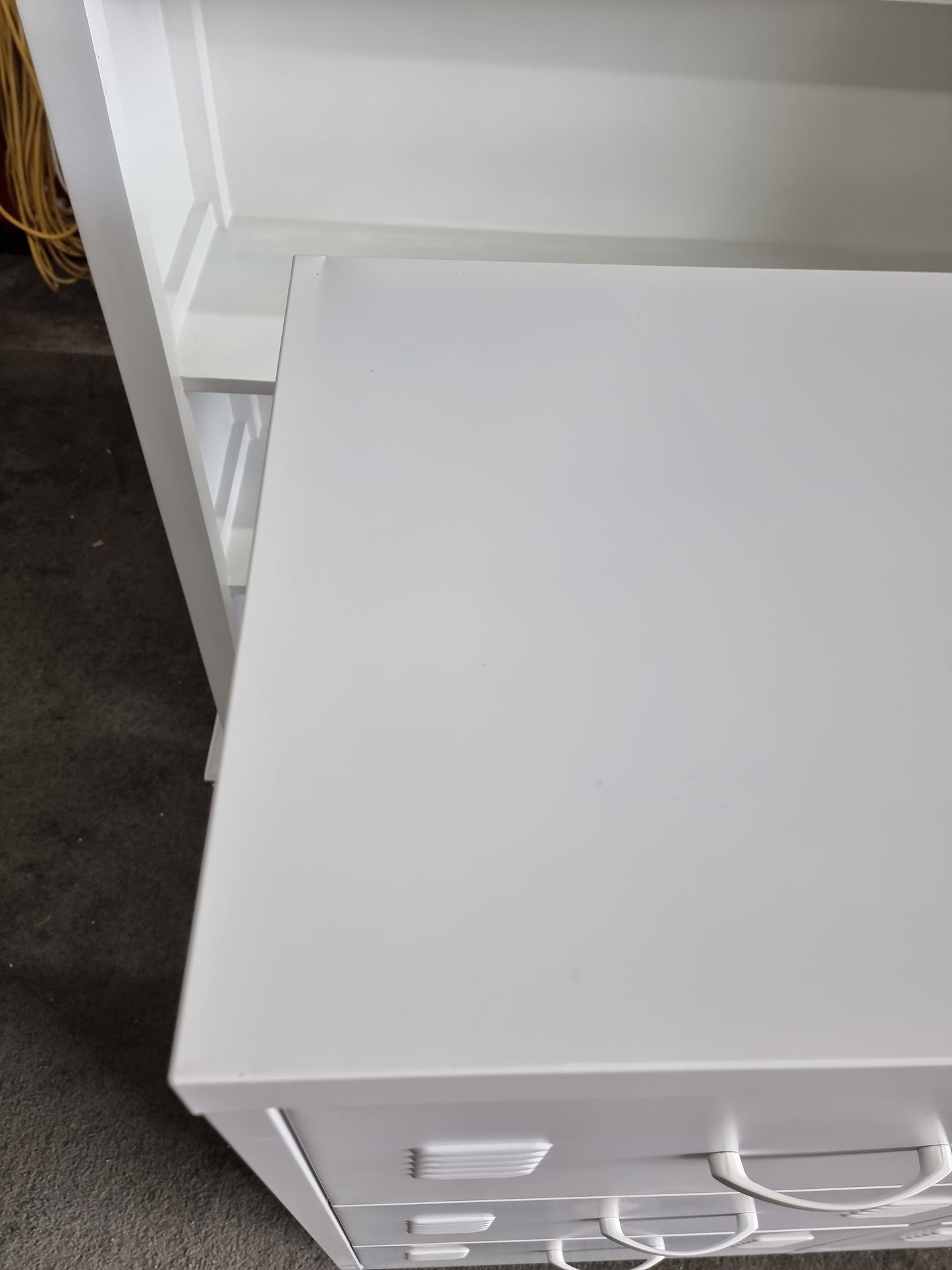 Seconds White Metal 6 Drawer