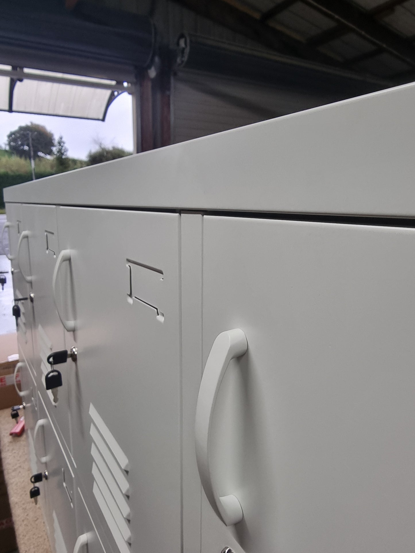 *seconds* White 8 Door Metal Locker Cabinet