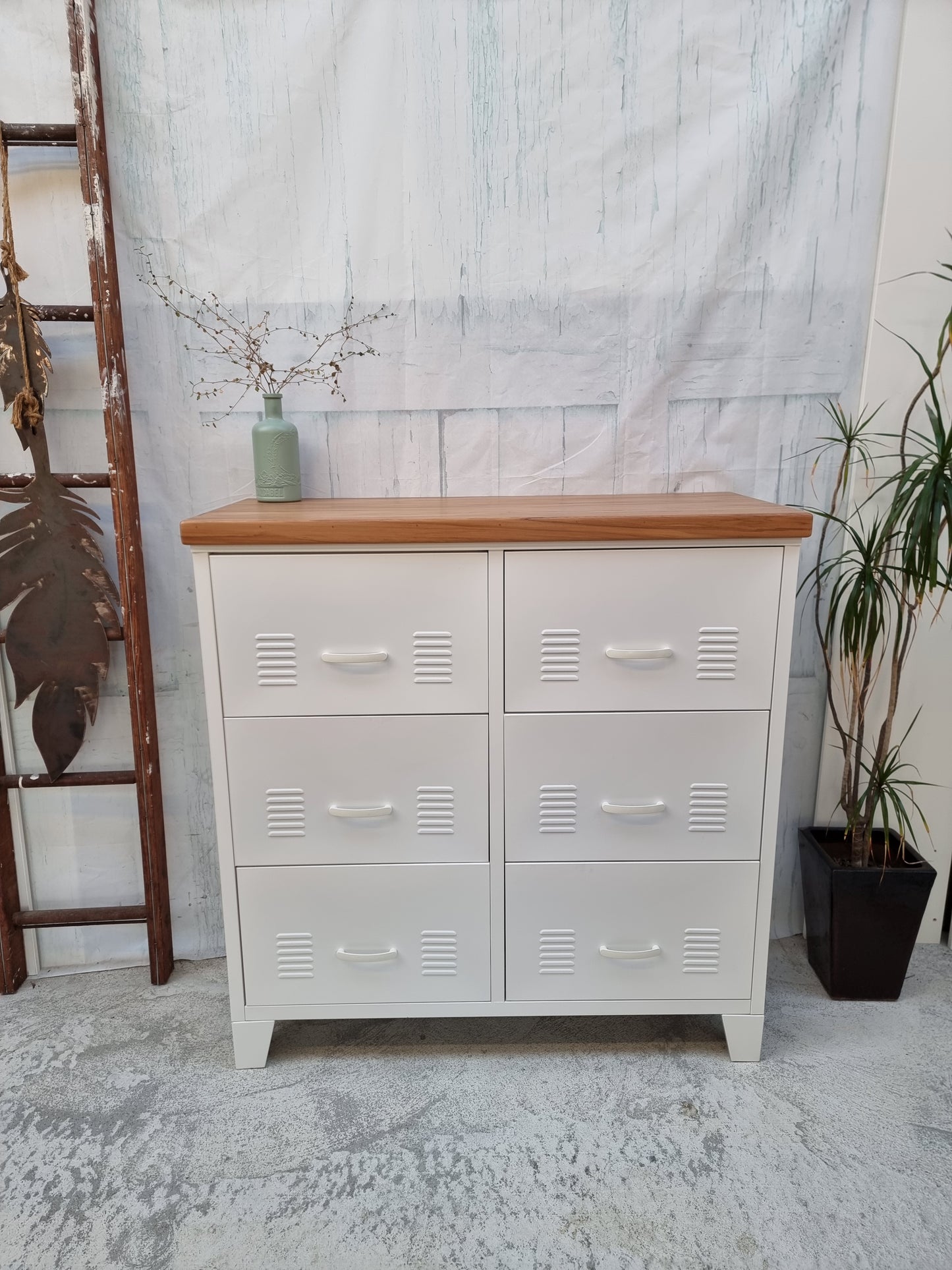 White 6 Drawer - Rimu top