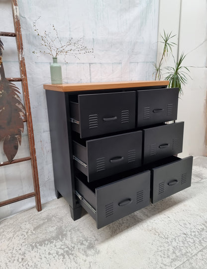 Black 6 Drawer - Rimu top