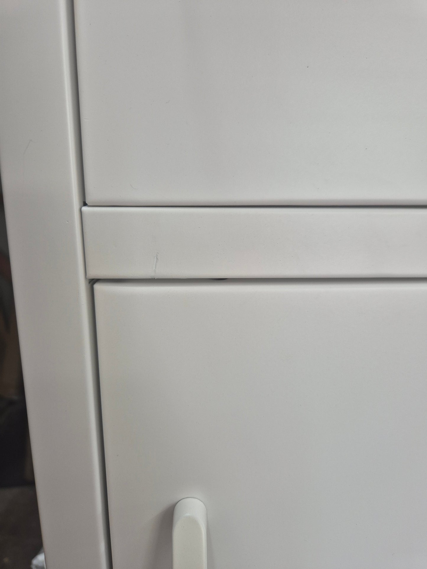 *seconds* White 8 Door Metal Locker Cabinet