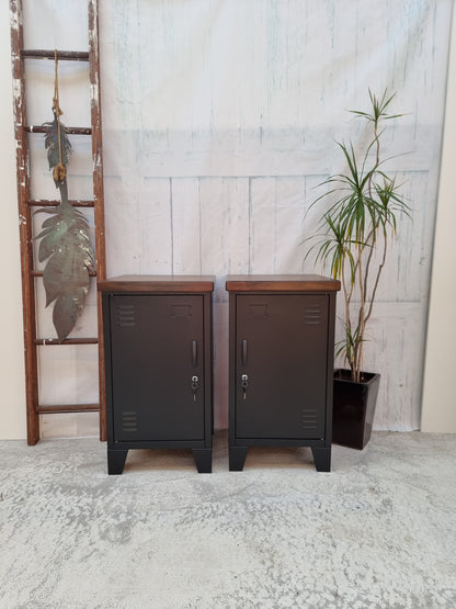 Black Mini Locker -Dark Rimu top (pair)