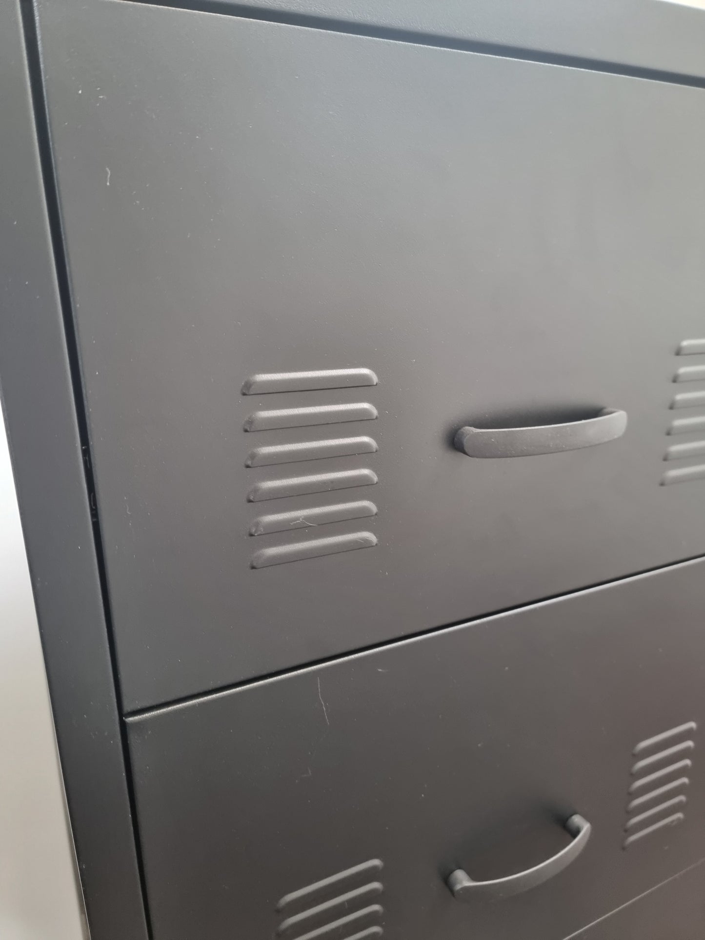 Seconds Black Metal Drawer Cabinet – 6 Drawer